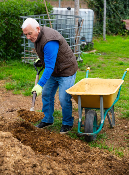 Seniors Gardening