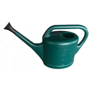 Large capacity outdoor plastic watering pot with sprinkler head