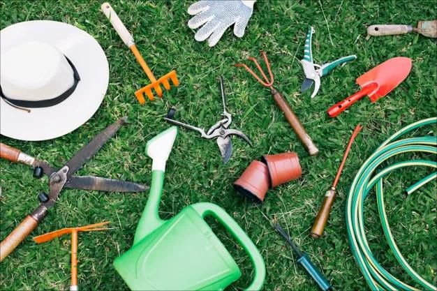 Garden Tools and Equipment for New Gardening Business