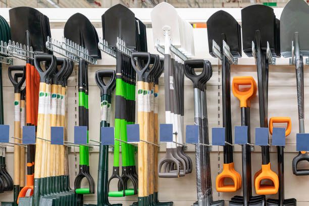 How to Start a Gardening Tool Store